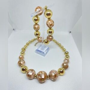 Costume jewelry set. Gold and bronze necklace and‎ bracelet. Vintage!